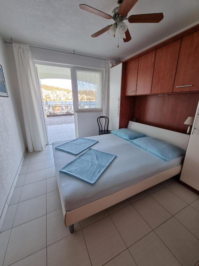 Villa Jana Apartments トロギール エクステリア 写真
